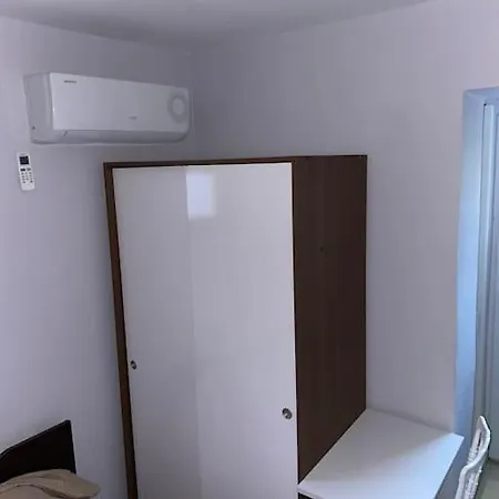 Tourist 1 أنطاليا