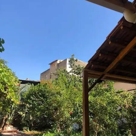 Apartment Tourist 1 *